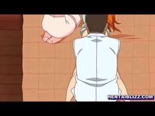 Japoneze hentai merr masazh në të saj anale dhe pidh nga doktori
