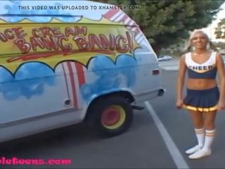 Icecreampie un camion blond pigtailed cheepleader: gratuit porno f3
