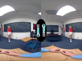 Wetvr секс образование преподава към студент в виртуален реалност