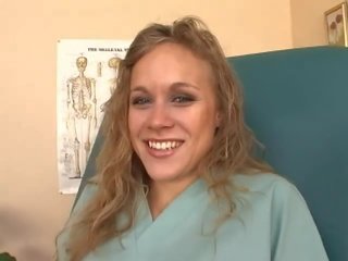 Horny Girl Masturbates In Doctor&#39;s Office!
