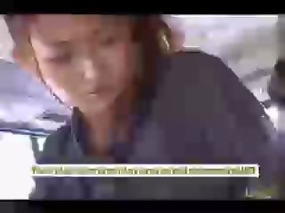Maria ozawa kinesisk jente er knulling to gutta på den strand